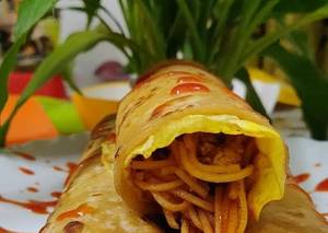 Chowmein Roll