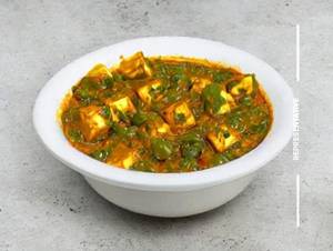 Matar Paneer