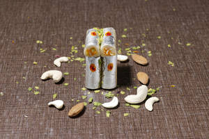 Kaju Roll