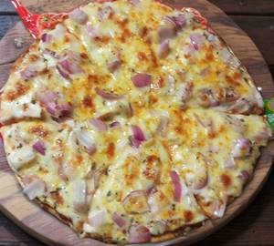 Onion pizza