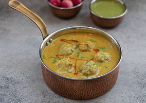 Lazeez Chicken Kofta Curry