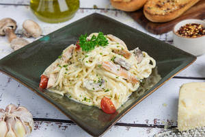 Spaghetti Alfredo