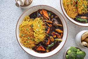 Pan Fried Noodles In Black Bean Sauce