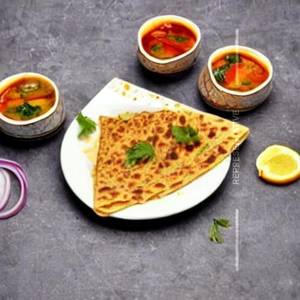 Chilli lacha paratha