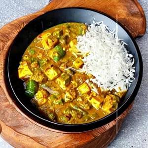 Matar Paneer