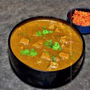 Pork   schezwan  [gravy]