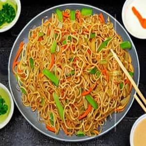 Fried   noodles     [mixed]
