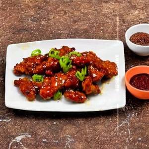 Pan Fried Chilli Chicken Dry