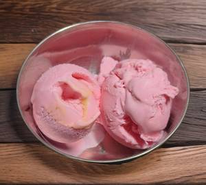 Strawberry [icecream scoop]