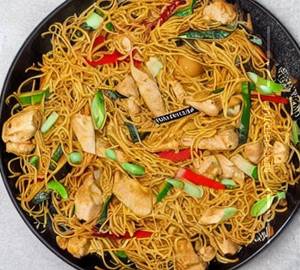 Egg Chicken Chowmein