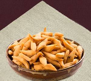 Hot Masala Nimki [750Ml]