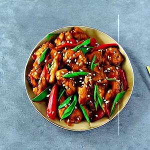 Stir Fried Chicken Kung Pao Style