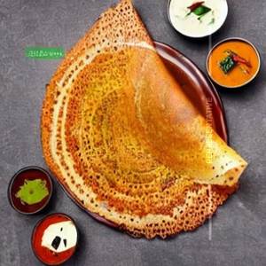 Masala rava onion dosa