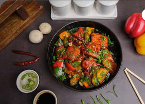 Chilli Chicken Dry 4pc |500 Ml Box|