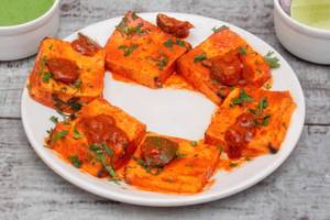 Achari paneer tikka