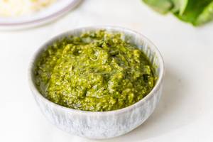 Homemade Pesto Dip