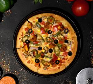 Chicken Overloaded Pizza