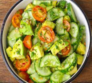 Aloo Piyaz Raita