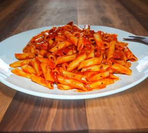 Red sauce pasta