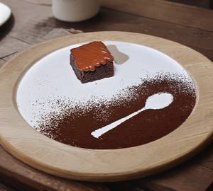 Fudgy Biscoff Brownie