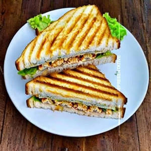 Chicken Junglee Sandwiche