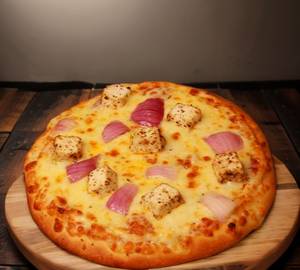 Paneer & Onion Pizza