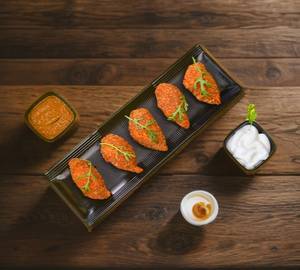 Paneer kurkure momos