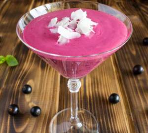 Blackcurrant lassi