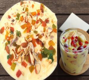Custard Milk Fruit Falooda 