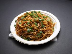 Veg Hakka Noodles