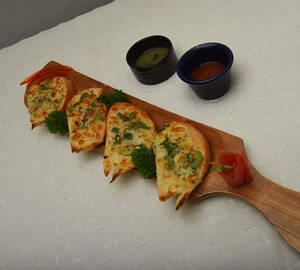 Herbs & Cheesy Garlic Bread