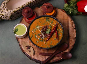Kali Dal Tadka