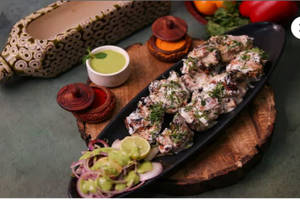 Kali Mirchi Chicken Malai Tikka (8pcs)