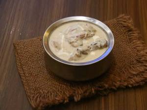 Creamy Chicken (White Gravy)