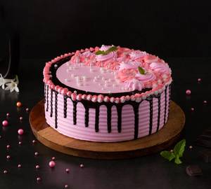 Strawberry cream cake [500 gms]