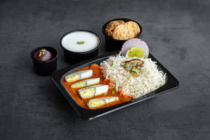 Anda Curry With Chawal