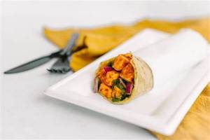 Paneer Chilli Garlic Roll