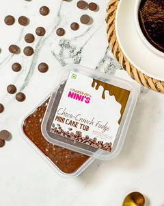 Choco Fudge Mini Cake tub