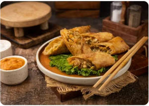 Veg Spring Roll [ Two Rolls ]