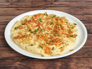 Onion masala uttapam [veg]