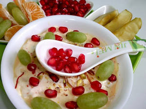 Fresh Fruit Shrikhand (creamy)