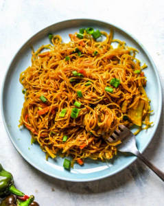 Veg Singapuri Noodles