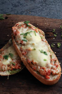 Boss Garlic Bread