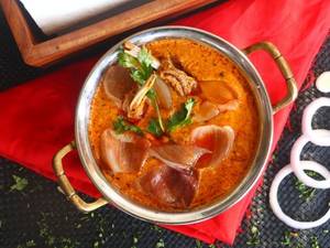 Chicken Do Pyaza
