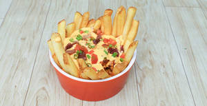 BACON & CHEDDAR CHEESE POUTINE