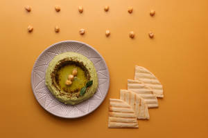 Basil Zaatar Hummus With Pita Bread