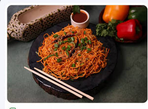 Veg Hot Garlic Noodles Full