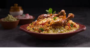 Tandoori Chicken Biriyani (1500 ML )+ Curd