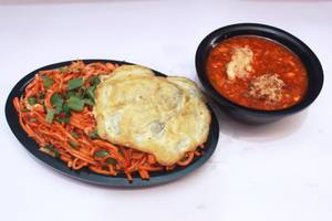 Chicken Triple Schezwan Noodles