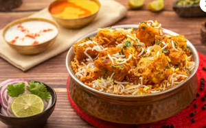 Paneer Tikka Biriyani (1500 Ml)+ Curd